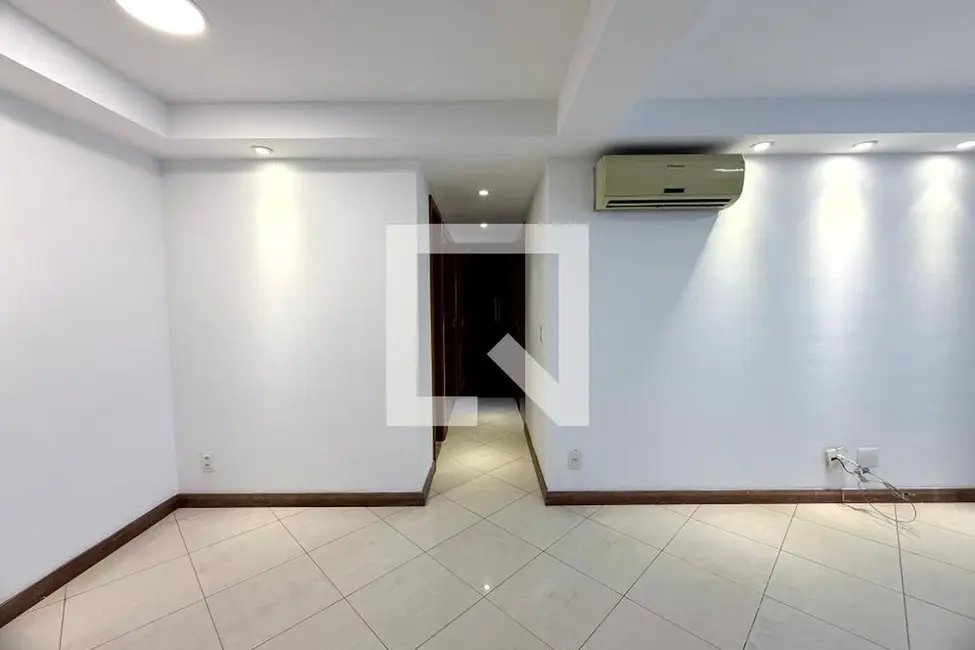 Foto 3 de Apartamento com 3 quartos à venda, 117m2 em Rio De Janeiro - RJ