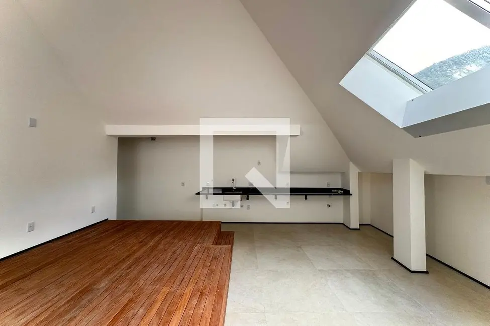 Foto 3 de Kitnet com 1 quarto à venda, 66m2 em Botafogo, Rio De Janeiro - RJ