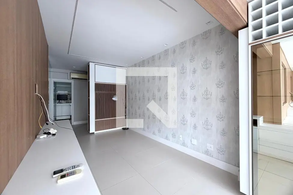 Apartamento com 3 quartos à venda, 109m2 em Rio De Janeiro - RJ - imagem 5 Foto 5 de Apartamento com 3 quartos à venda, 109m2 em Rio De Janeiro - RJ