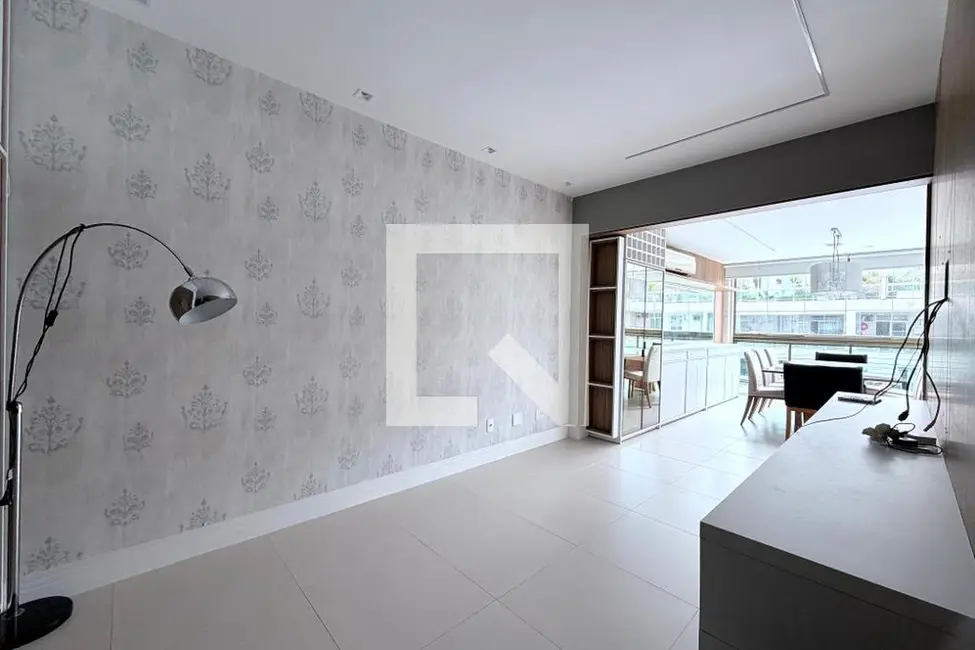 Apartamento com 3 quartos à venda, 109m2 em Rio De Janeiro - RJ - imagem 2 Foto 2 de Apartamento com 3 quartos à venda, 109m2 em Rio De Janeiro - RJ
