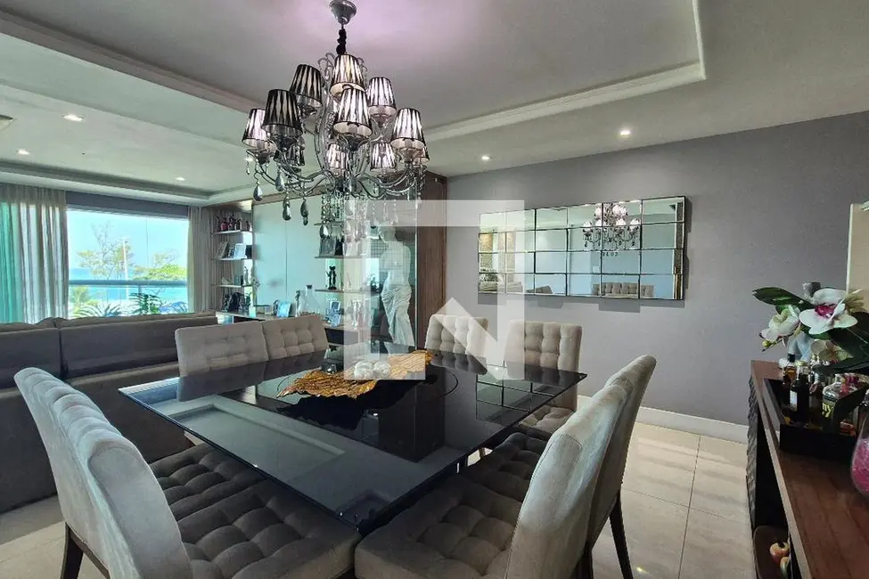 Apartamento com 3 quartos à venda, 200m2 em Rio De Janeiro - RJ - imagem 2 Foto 2 de Apartamento com 3 quartos à venda, 200m2 em Rio De Janeiro - RJ