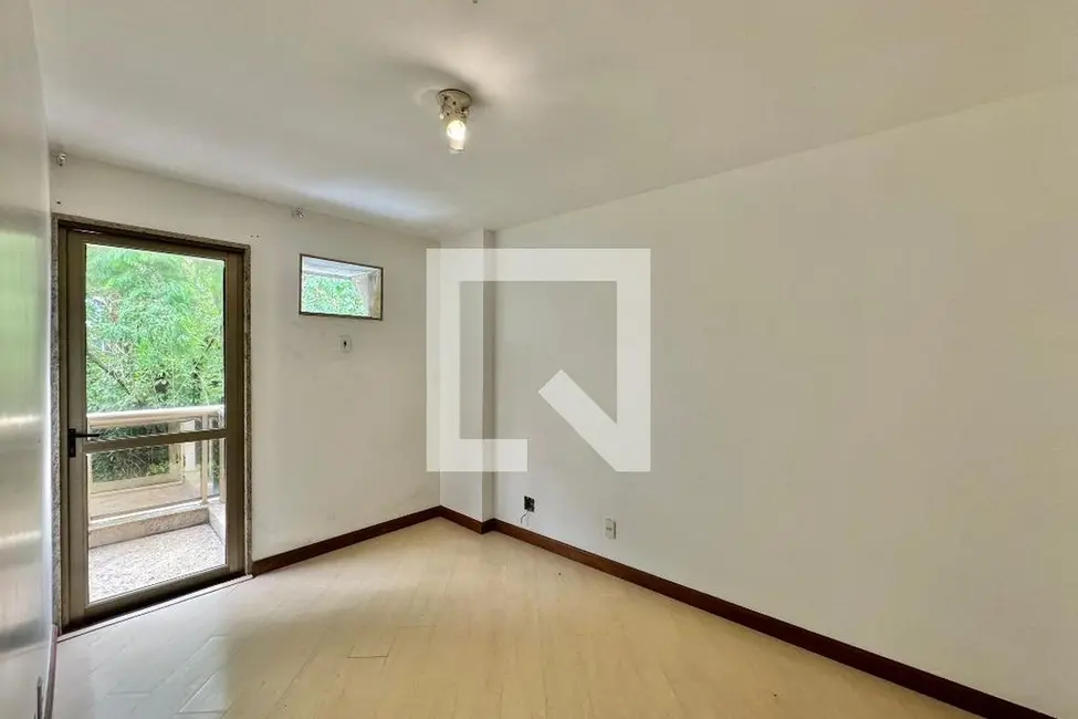 Apartamento com 3 quartos à venda, 110m2 em Rio De Janeiro - RJ - imagem 9 Foto 9 de Apartamento com 3 quartos à venda, 110m2 em Rio De Janeiro - RJ