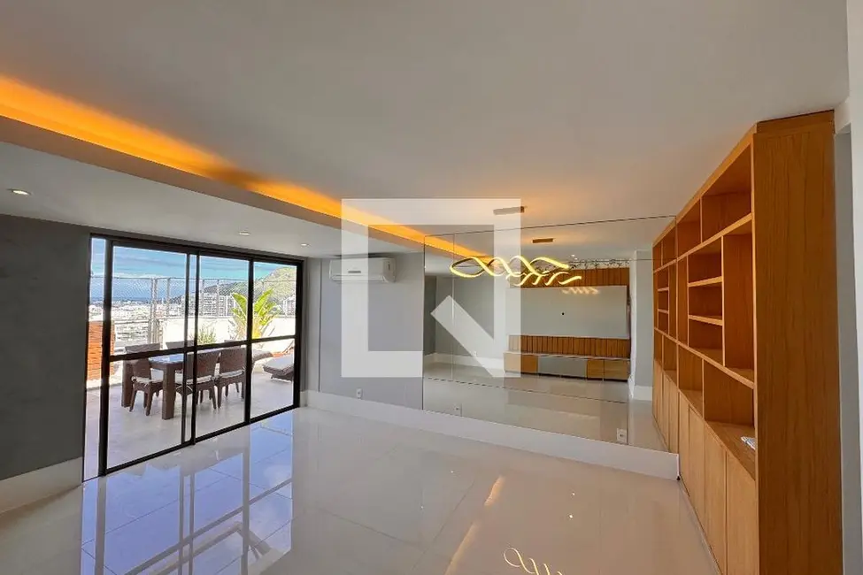 Foto 3 de Apartamento com 2 quartos à venda, 160m2 em Rio De Janeiro - RJ