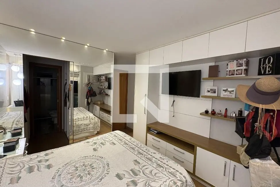 Apartamento com 5 quartos à venda, 137m2 em Barra da Tijuca, Rio De Janeiro - RJ - imagem 7 Foto 7 de Apartamento com 5 quartos à venda, 137m2 em Barra da Tijuca, Rio De Janeiro - RJ