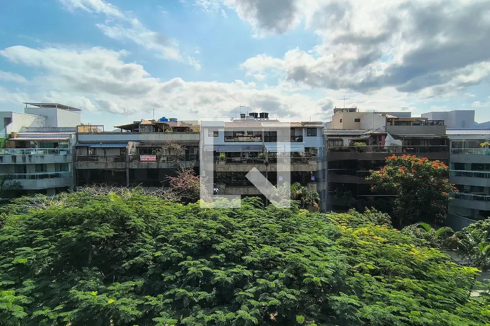 Apartamento com 3 quartos à venda, 187m2 em Rio De Janeiro - RJ - imagem 9 Foto 9 de Apartamento com 3 quartos à venda, 187m2 em Rio De Janeiro - RJ