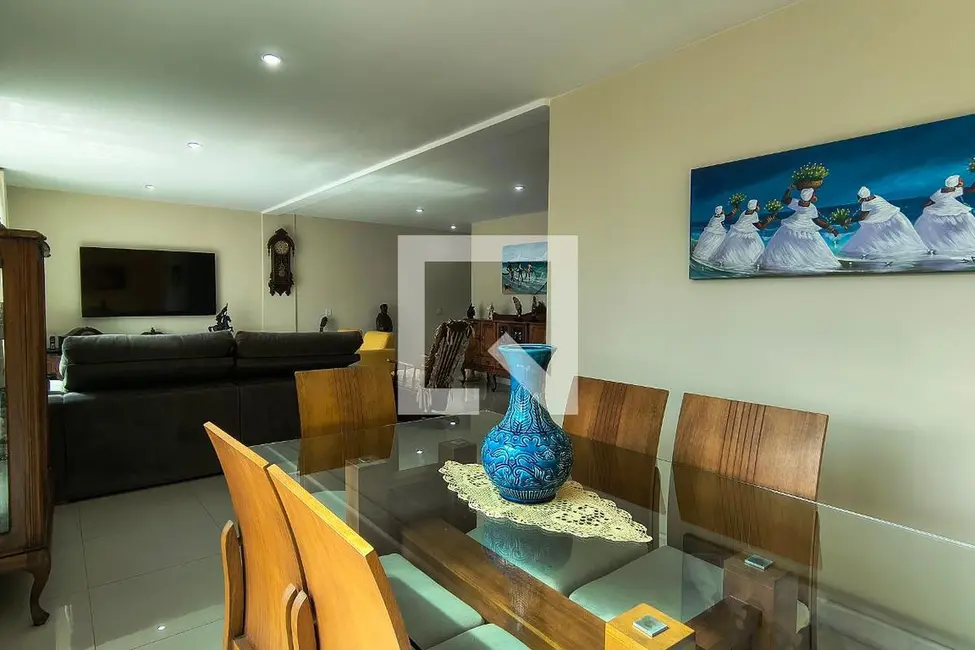 Apartamento com 3 quartos à venda, 187m2 em Rio De Janeiro - RJ - imagem 5 Foto 5 de Apartamento com 3 quartos à venda, 187m2 em Rio De Janeiro - RJ
