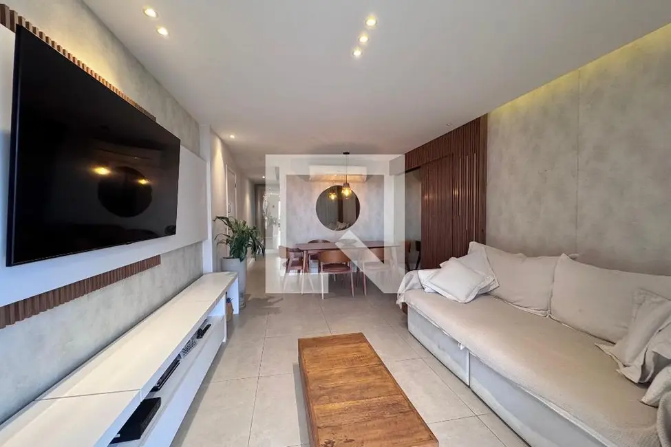 Apartamento com 3 quartos à venda, 150m2 em Rio De Janeiro - RJ - imagem 2 Foto 2 de Apartamento com 3 quartos à venda, 150m2 em Rio De Janeiro - RJ