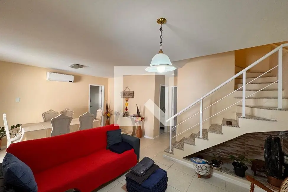 Foto 2 de Casa de Condomínio com 5 quartos à venda, 203m2 em Rio De Janeiro - RJ