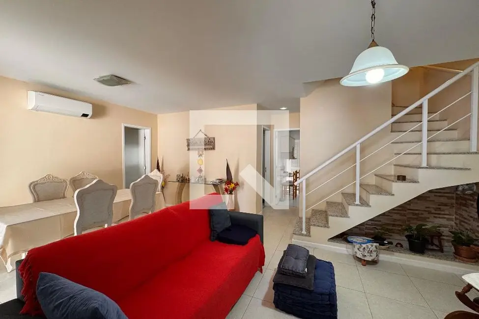 Foto 4 de Casa de Condomínio com 5 quartos à venda, 203m2 em Rio De Janeiro - RJ