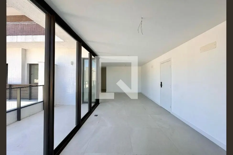 Apartamento com 4 quartos à venda, 159m2 em Botafogo, Rio De Janeiro - RJ - imagem 7 Foto 7 de Apartamento com 4 quartos à venda, 159m2 em Botafogo, Rio De Janeiro - RJ