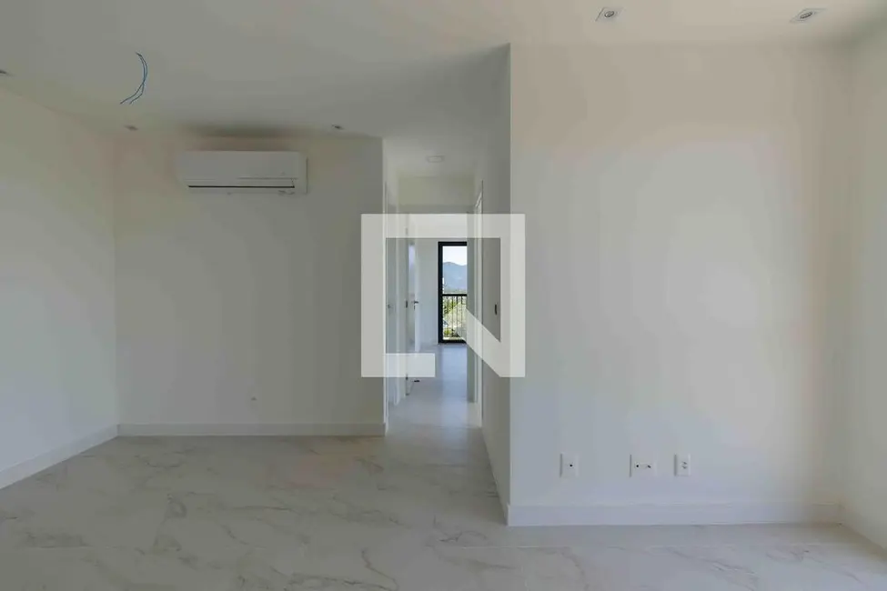 Foto 4 de Apartamento com 2 quartos à venda, 80m2 em Rio De Janeiro - RJ