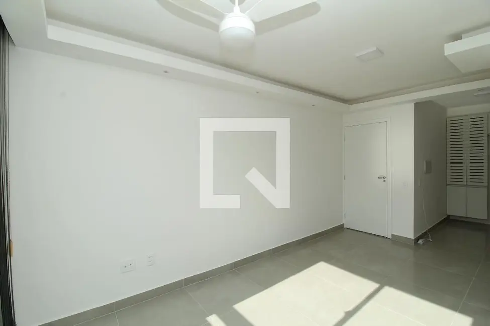 Apartamento com 2 quartos à venda, 42m2 em Rio De Janeiro - RJ - imagem 4 Foto 4 de Apartamento com 2 quartos à venda, 42m2 em Rio De Janeiro - RJ