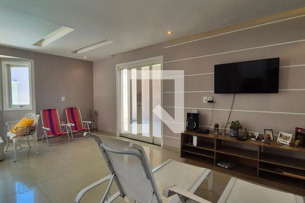 Foto 4 de Casa com 3 quartos à venda, 240m2 em Rio De Janeiro - RJ