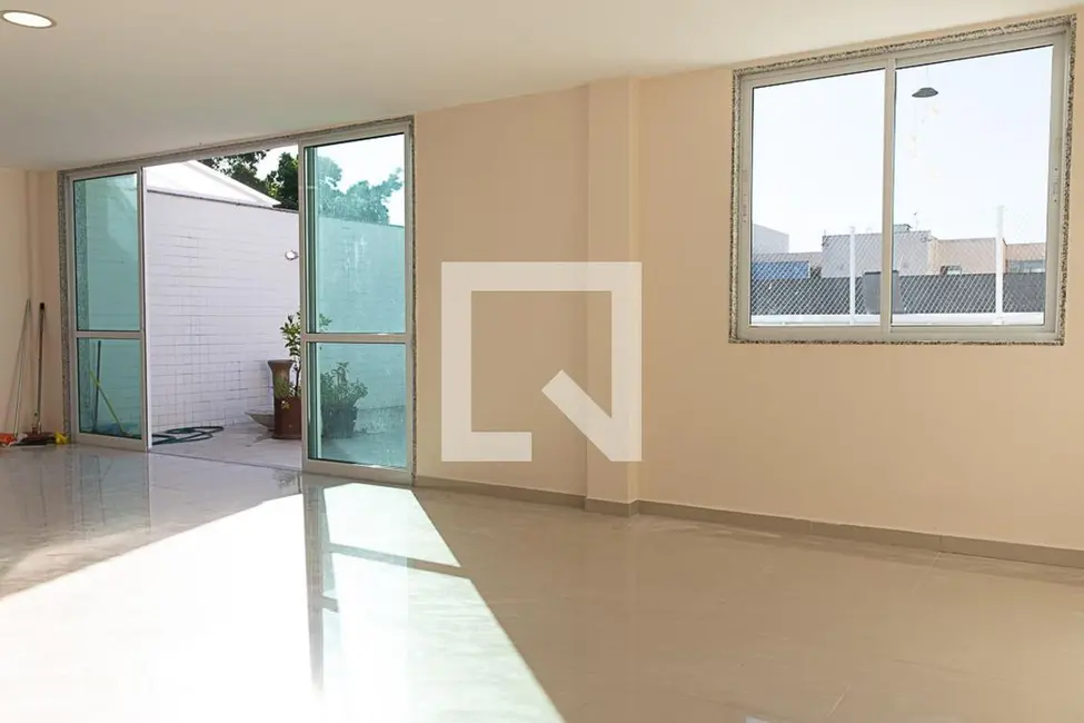 Apartamento com 4 quartos à venda, 250m2 em Rio De Janeiro - RJ - imagem 4 Foto 4 de Apartamento com 4 quartos à venda, 250m2 em Rio De Janeiro - RJ