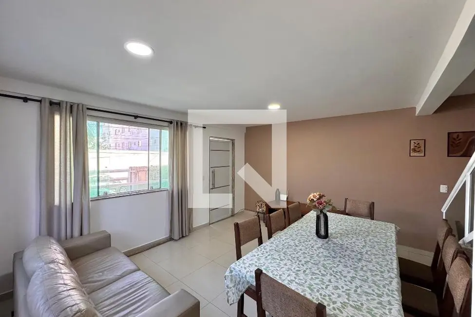 Foto 2 de Casa com 3 quartos à venda, 151m2 em Rio De Janeiro - RJ