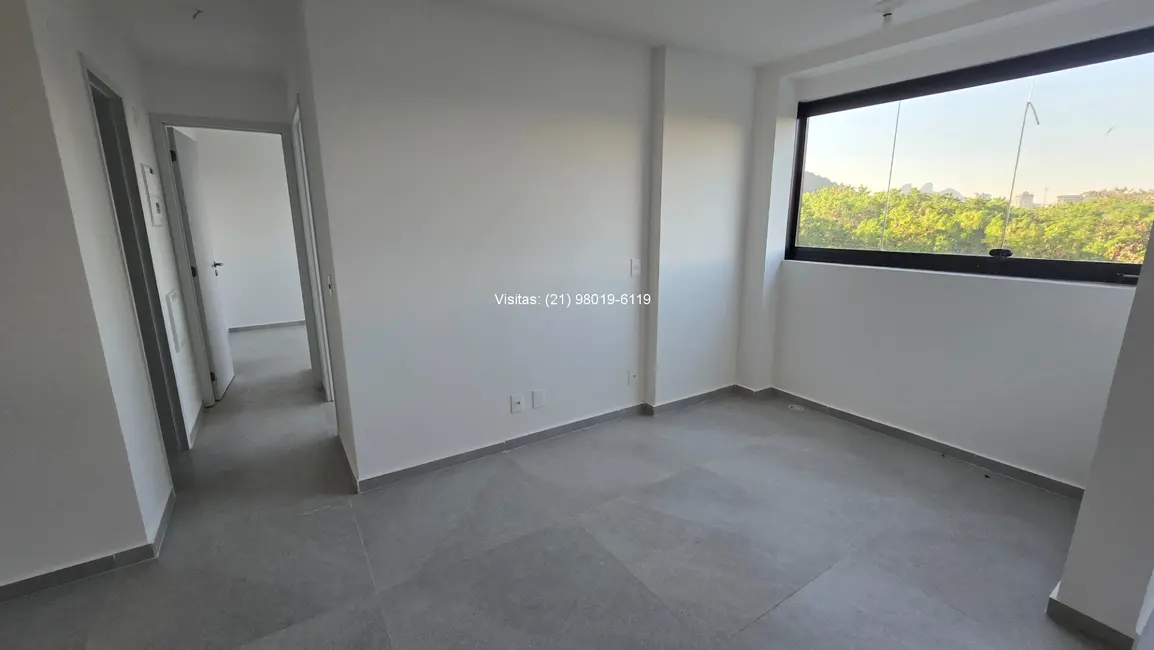 Foto 4 de Apartamento com 2 quartos para alugar, 60m2 em Rio De Janeiro - RJ