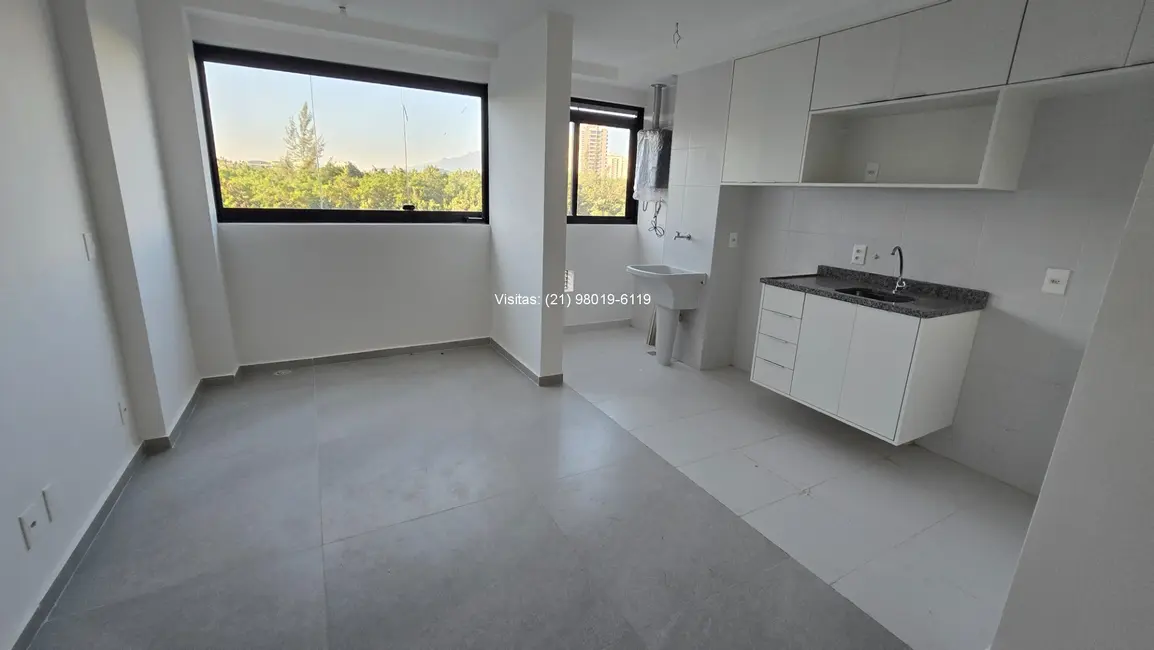 Foto 2 de Apartamento com 2 quartos para alugar, 60m2 em Rio De Janeiro - RJ