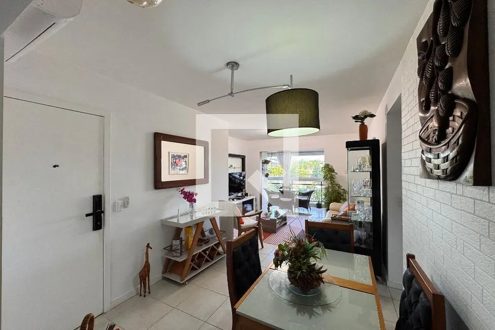 Foto 2 de Apartamento com 4 quartos à venda, 110m2 em Rio De Janeiro - RJ