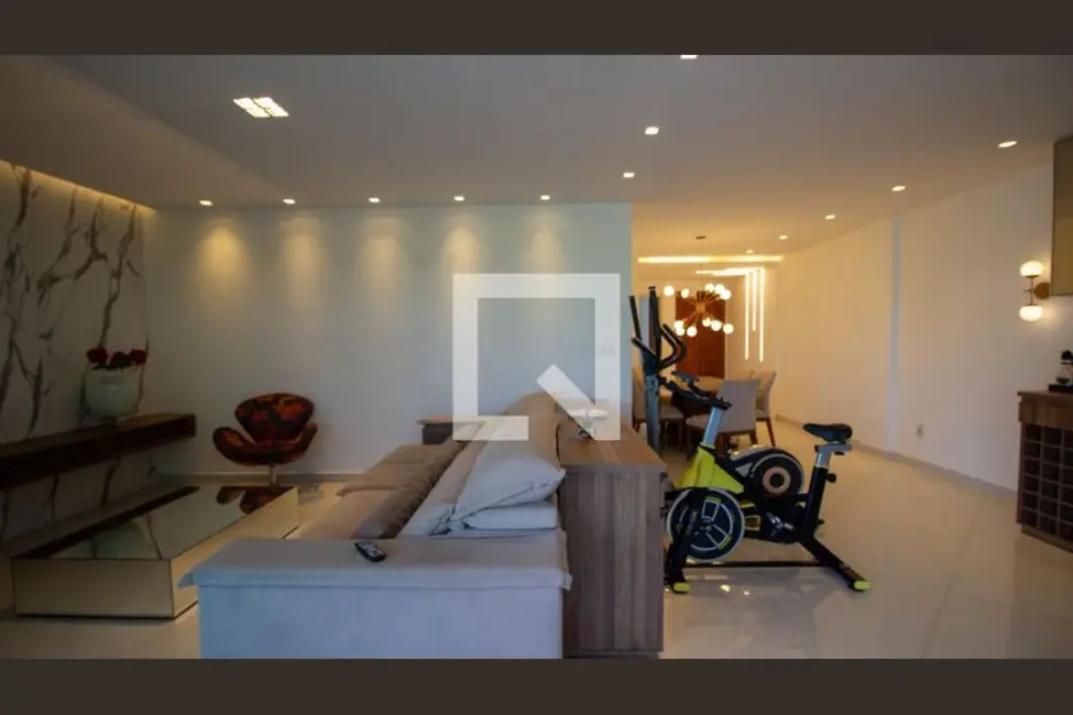 Apartamento com 3 quartos à venda, 199m2 em Rio De Janeiro - RJ - imagem 9 Foto 9 de Apartamento com 3 quartos à venda, 199m2 em Rio De Janeiro - RJ