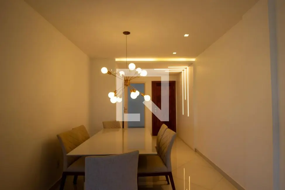 Apartamento com 3 quartos à venda, 199m2 em Rio De Janeiro - RJ - imagem 8 Foto 8 de Apartamento com 3 quartos à venda, 199m2 em Rio De Janeiro - RJ