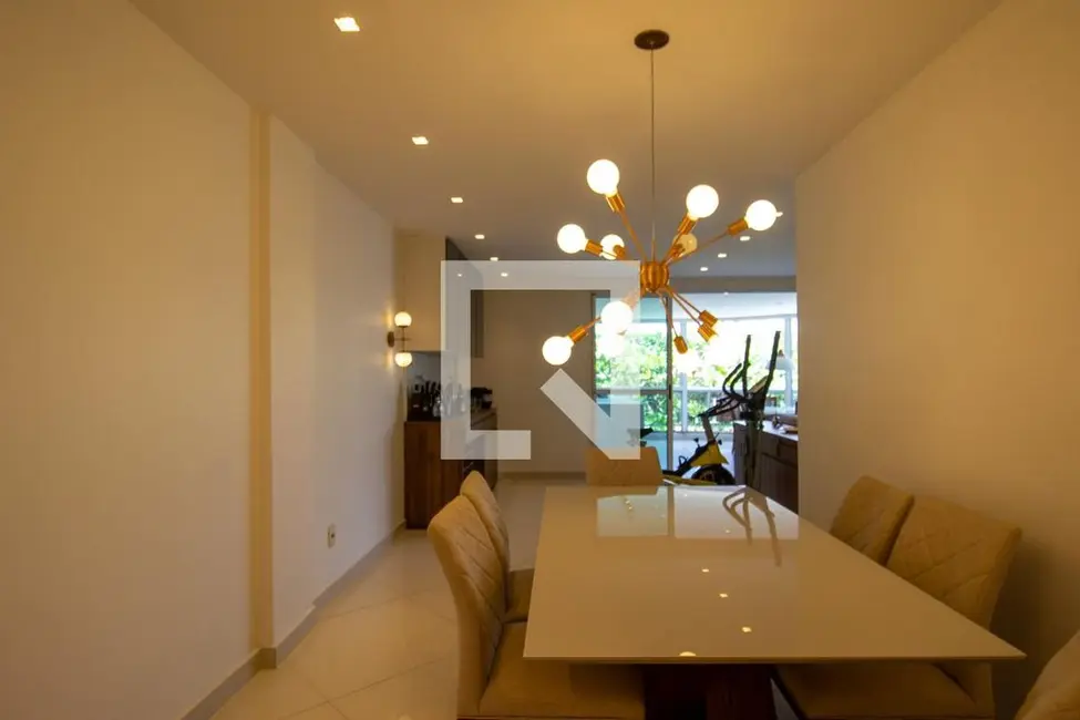 Apartamento com 3 quartos à venda, 199m2 em Rio De Janeiro - RJ - imagem 4 Foto 4 de Apartamento com 3 quartos à venda, 199m2 em Rio De Janeiro - RJ