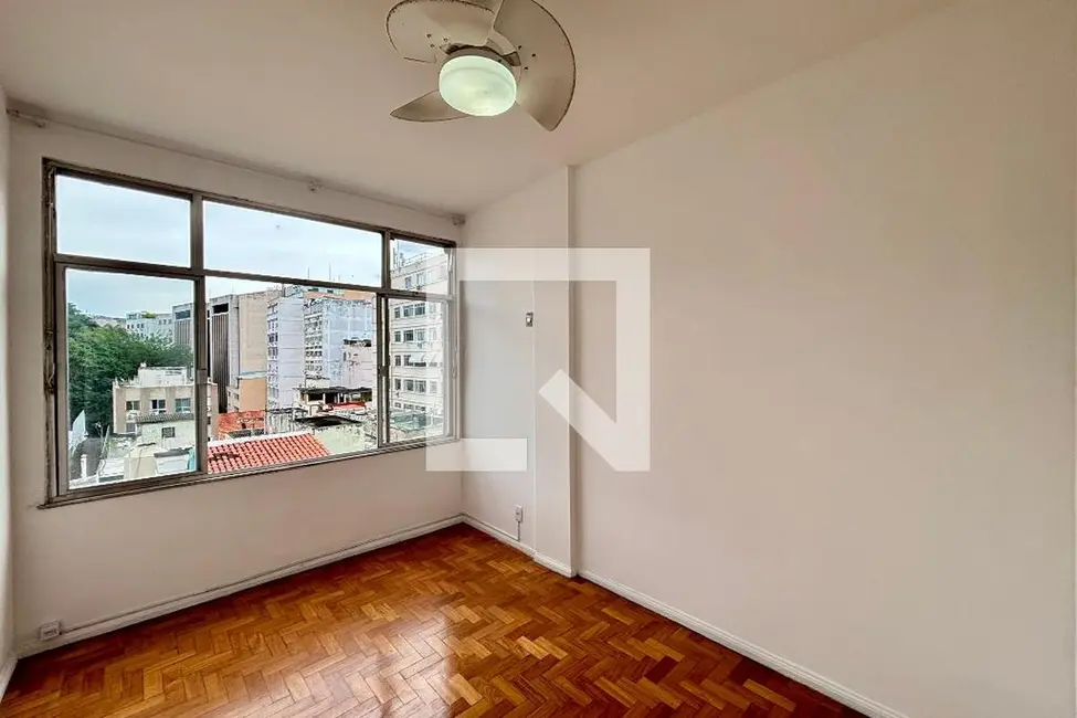 Apartamento com 1 quarto à venda, 40m2 em Botafogo, Rio De Janeiro - RJ - imagem 3 Foto 3 de Apartamento com 1 quarto à venda, 40m2 em Botafogo, Rio De Janeiro - RJ