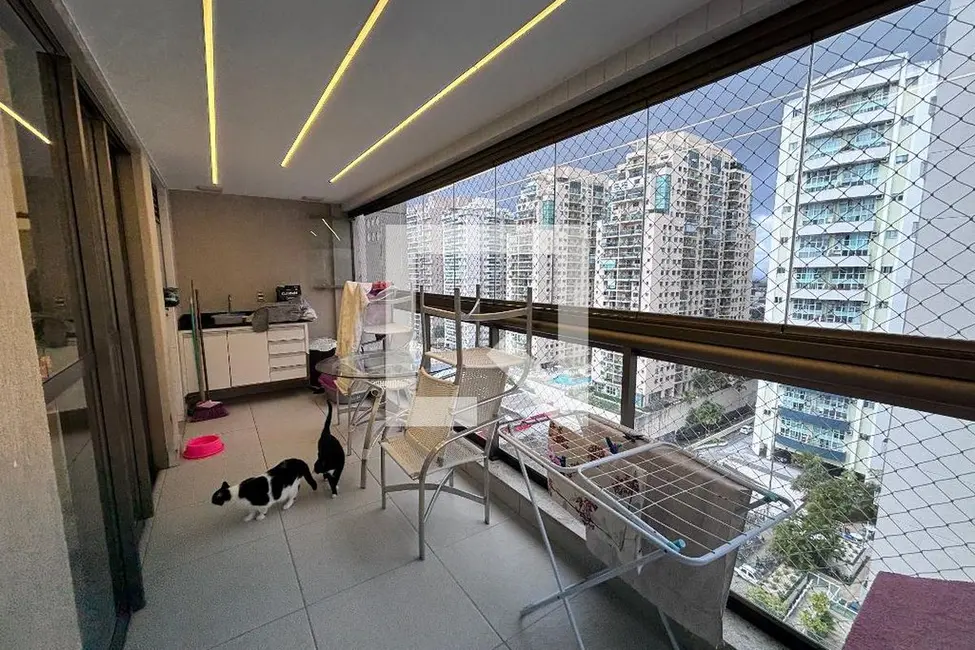 Apartamento com 3 quartos à venda, 83m2 em Rio De Janeiro - RJ - imagem 8 Foto 8 de Apartamento com 3 quartos à venda, 83m2 em Rio De Janeiro - RJ