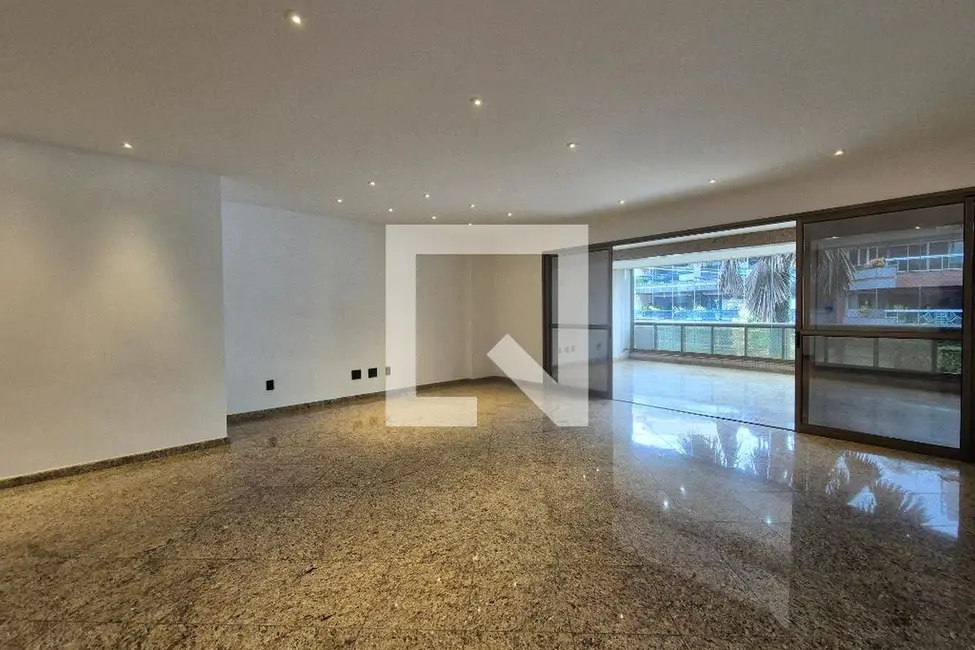 Apartamento com 3 quartos à venda, 182m2 em Rio De Janeiro - RJ - imagem 1 Foto 1 de Apartamento com 3 quartos à venda, 182m2 em Rio De Janeiro - RJ