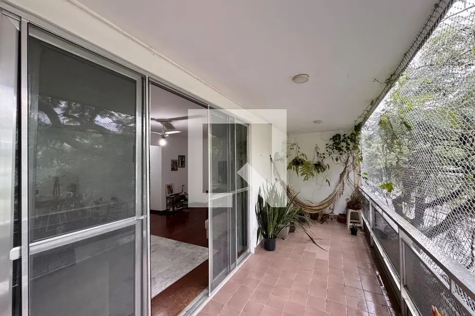 Apartamento com 3 quartos à venda, 173m2 em Rio De Janeiro - RJ - imagem 9 Foto 9 de Apartamento com 3 quartos à venda, 173m2 em Rio De Janeiro - RJ