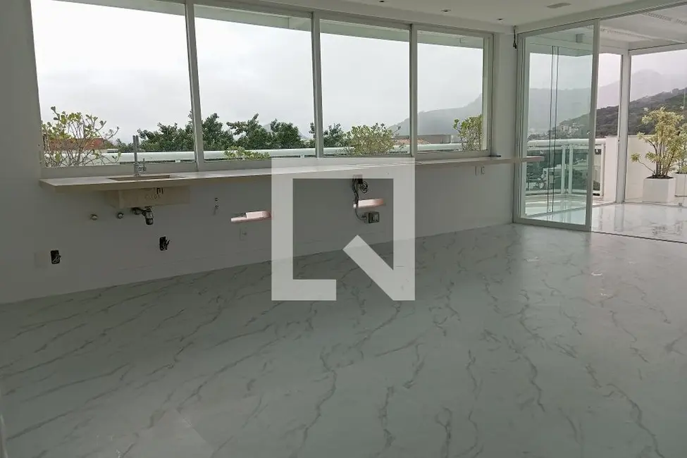 Apartamento com 2 quartos à venda, 208m2 em Barra da Tijuca, Rio De Janeiro - RJ - imagem 4 Foto 4 de Apartamento com 2 quartos à venda, 208m2 em Barra da Tijuca, Rio De Janeiro - RJ