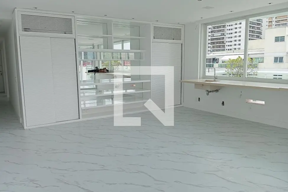 Apartamento com 2 quartos à venda, 208m2 em Barra da Tijuca, Rio De Janeiro - RJ - imagem 1 Foto 1 de Apartamento com 2 quartos à venda, 208m2 em Barra da Tijuca, Rio De Janeiro - RJ