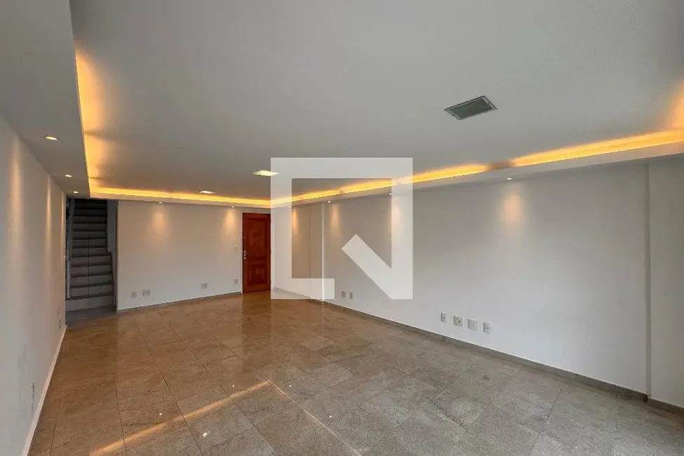 Foto 3 de Apartamento com 3 quartos à venda, 330m2 em Rio De Janeiro - RJ
