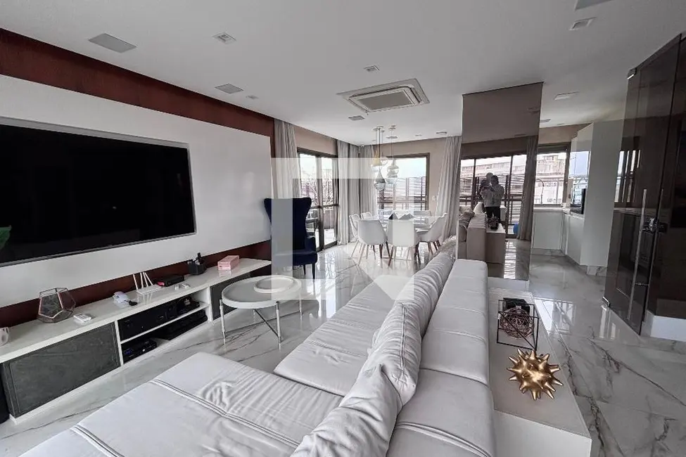 Apartamento com 3 quartos à venda, 220m2 em Rio De Janeiro - RJ - imagem 2 Foto 2 de Apartamento com 3 quartos à venda, 220m2 em Rio De Janeiro - RJ