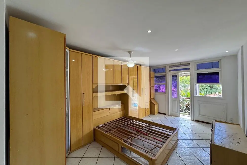 Casa de Condomínio com 3 quartos à venda, 220m2 em Rio De Janeiro - RJ - imagem 6 Foto 6 de Casa de Condomínio com 3 quartos à venda, 220m2 em Rio De Janeiro - RJ