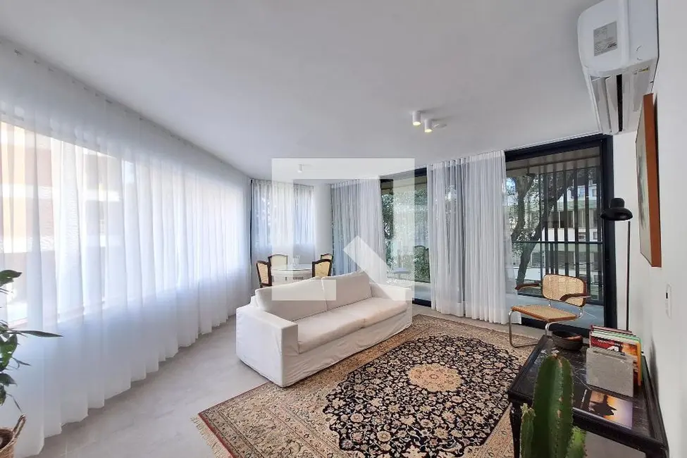 Apartamento com 2 quartos à venda, 103m2 em Botafogo, Rio De Janeiro - RJ - imagem 1 Foto 1 de Apartamento com 2 quartos à venda, 103m2 em Botafogo, Rio De Janeiro - RJ