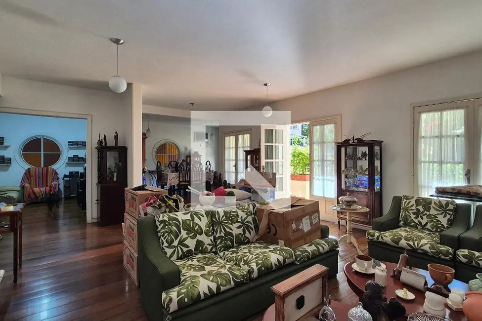 Foto 3 de Casa com 4 quartos à venda, 550m2 em Rio De Janeiro - RJ