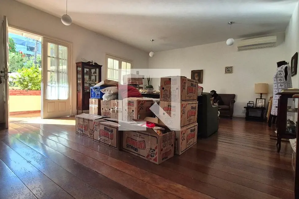 Foto 4 de Casa com 4 quartos à venda, 550m2 em Rio De Janeiro - RJ
