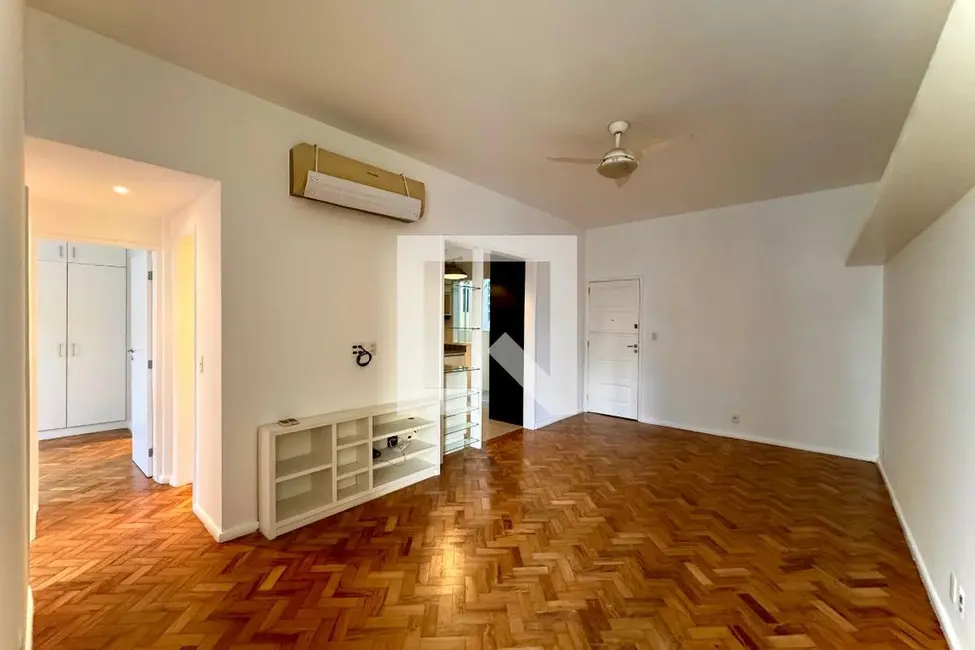 Apartamento com 2 quartos à venda, 80m2 em Botafogo, Rio De Janeiro - RJ - imagem 2 Foto 2 de Apartamento com 2 quartos à venda, 80m2 em Botafogo, Rio De Janeiro - RJ