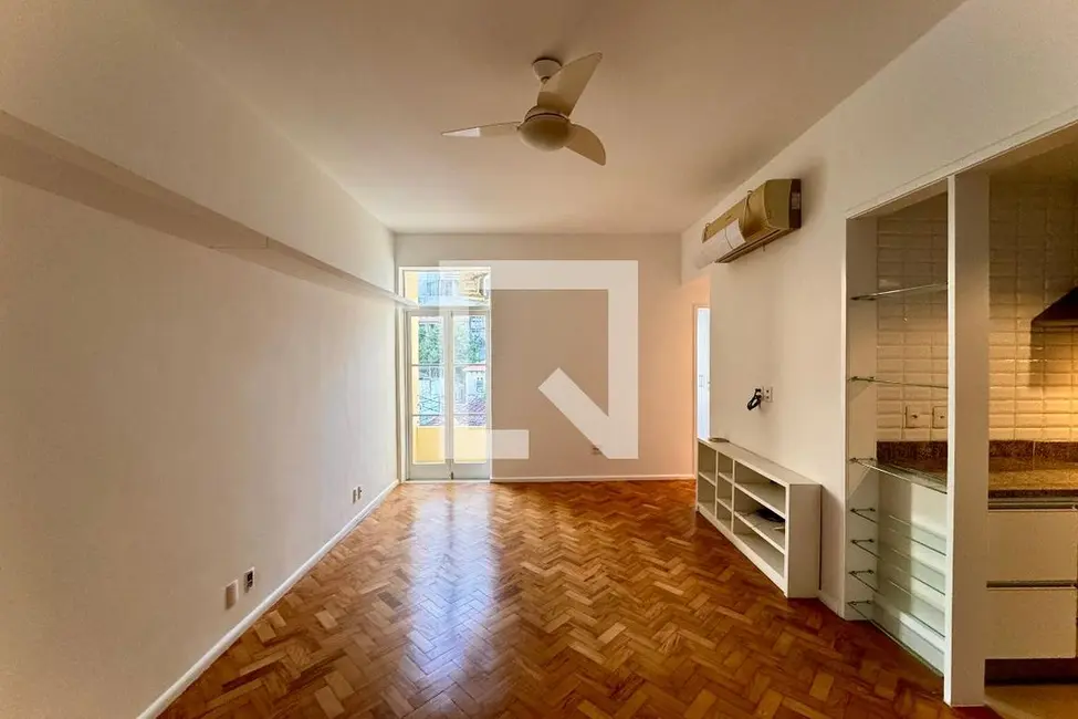 Apartamento com 2 quartos à venda, 80m2 em Botafogo, Rio De Janeiro - RJ - imagem 3 Foto 3 de Apartamento com 2 quartos à venda, 80m2 em Botafogo, Rio De Janeiro - RJ