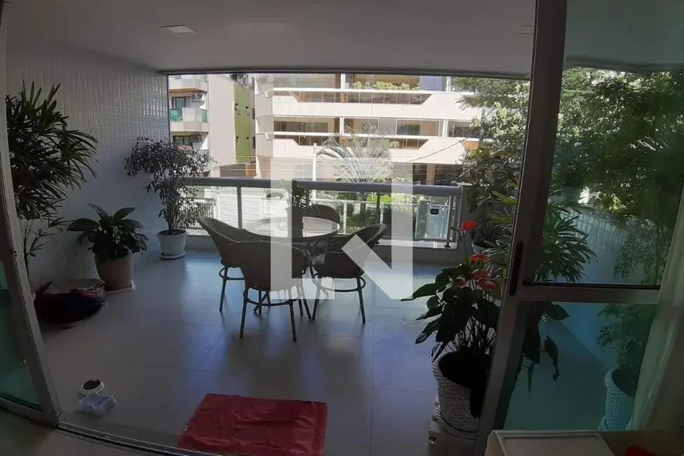 Apartamento com 4 quartos à venda, 177m2 em Rio De Janeiro - RJ - imagem 5 Foto 5 de Apartamento com 4 quartos à venda, 177m2 em Rio De Janeiro - RJ