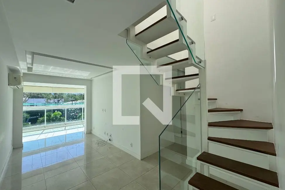 Apartamento com 3 quartos à venda, 167m2 em Rio De Janeiro - RJ - imagem 2 Foto 2 de Apartamento com 3 quartos à venda, 167m2 em Rio De Janeiro - RJ