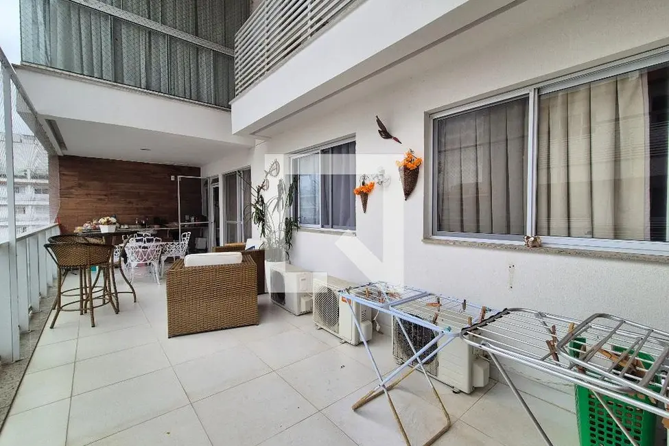 Apartamento com 2 quartos à venda, 89m2 em Rio De Janeiro - RJ - imagem 9 Foto 9 de Apartamento com 2 quartos à venda, 89m2 em Rio De Janeiro - RJ