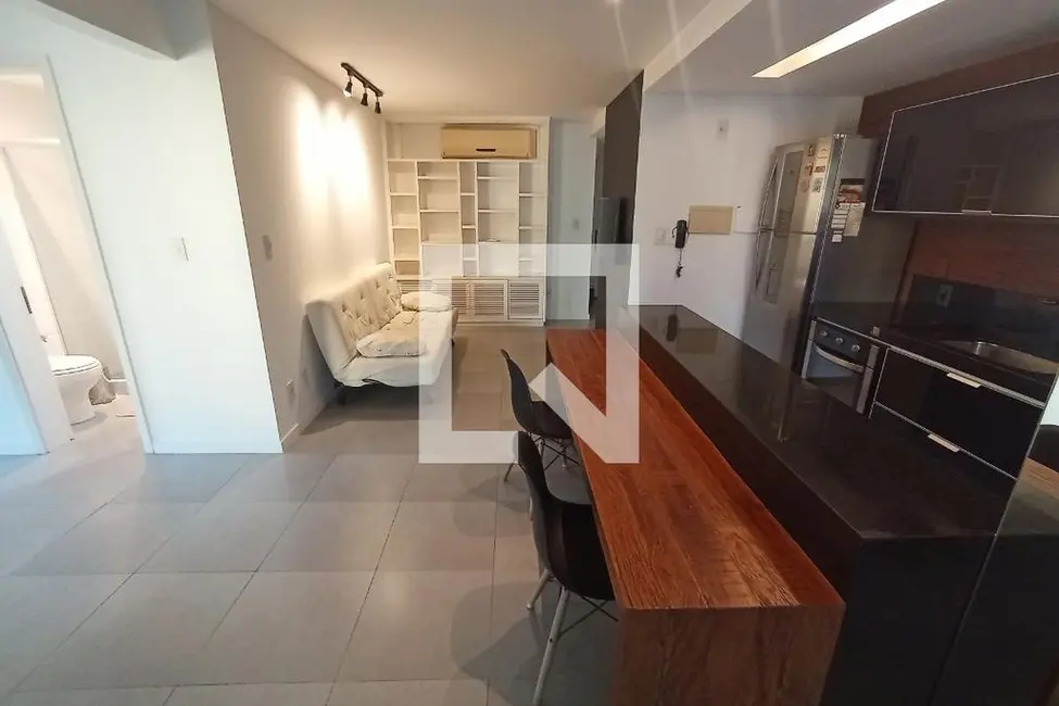 Foto 3 de Apartamento com 2 quartos à venda, 64m2 em Barra da Tijuca, Rio De Janeiro - RJ