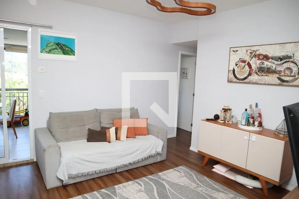 Apartamento com 3 quartos à venda, 81m2 em Rio De Janeiro - RJ - imagem 2 Foto 2 de Apartamento com 3 quartos à venda, 81m2 em Rio De Janeiro - RJ