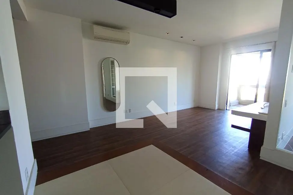 Apartamento com 2 quartos à venda, 100m2 em Barra da Tijuca, Rio De Janeiro - RJ - imagem 5 Foto 5 de Apartamento com 2 quartos à venda, 100m2 em Barra da Tijuca, Rio De Janeiro - RJ