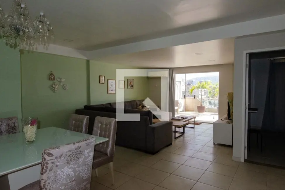 Apartamento com 3 quartos à venda, 169m2 em Rio De Janeiro - RJ - imagem 1 Foto 1 de Apartamento com 3 quartos à venda, 169m2 em Rio De Janeiro - RJ
