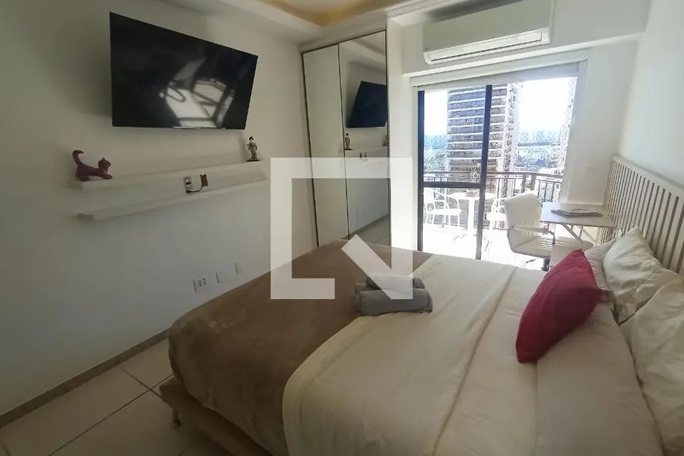 Foto 2 de Kitnet com 1 quarto à venda, 30m2 em Barra da Tijuca, Rio De Janeiro - RJ