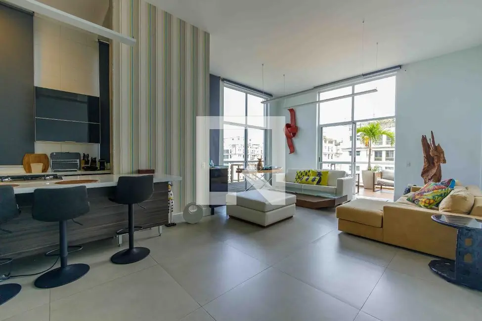 Apartamento com 1 quarto à venda, 136m2 em Barra da Tijuca, Rio De Janeiro - RJ - imagem 1 Foto 1 de Apartamento com 1 quarto à venda, 136m2 em Barra da Tijuca, Rio De Janeiro - RJ