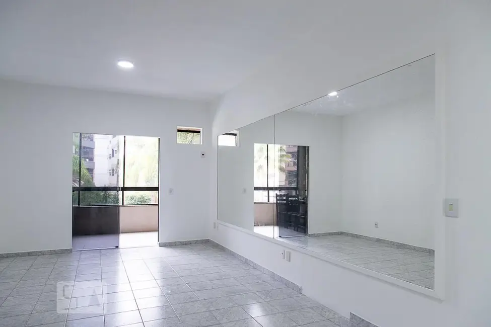 Foto 2 de Apartamento com 3 quartos à venda, 120m2 em Rio De Janeiro - RJ
