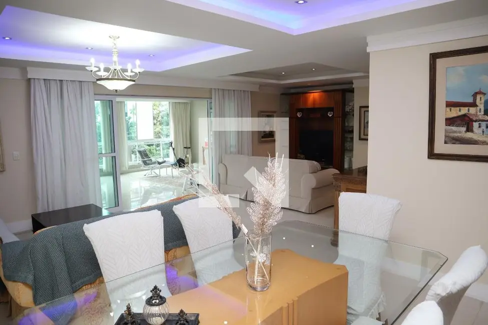 Apartamento com 4 quartos à venda, 184m2 em Rio De Janeiro - RJ - imagem 3 Foto 3 de Apartamento com 4 quartos à venda, 184m2 em Rio De Janeiro - RJ